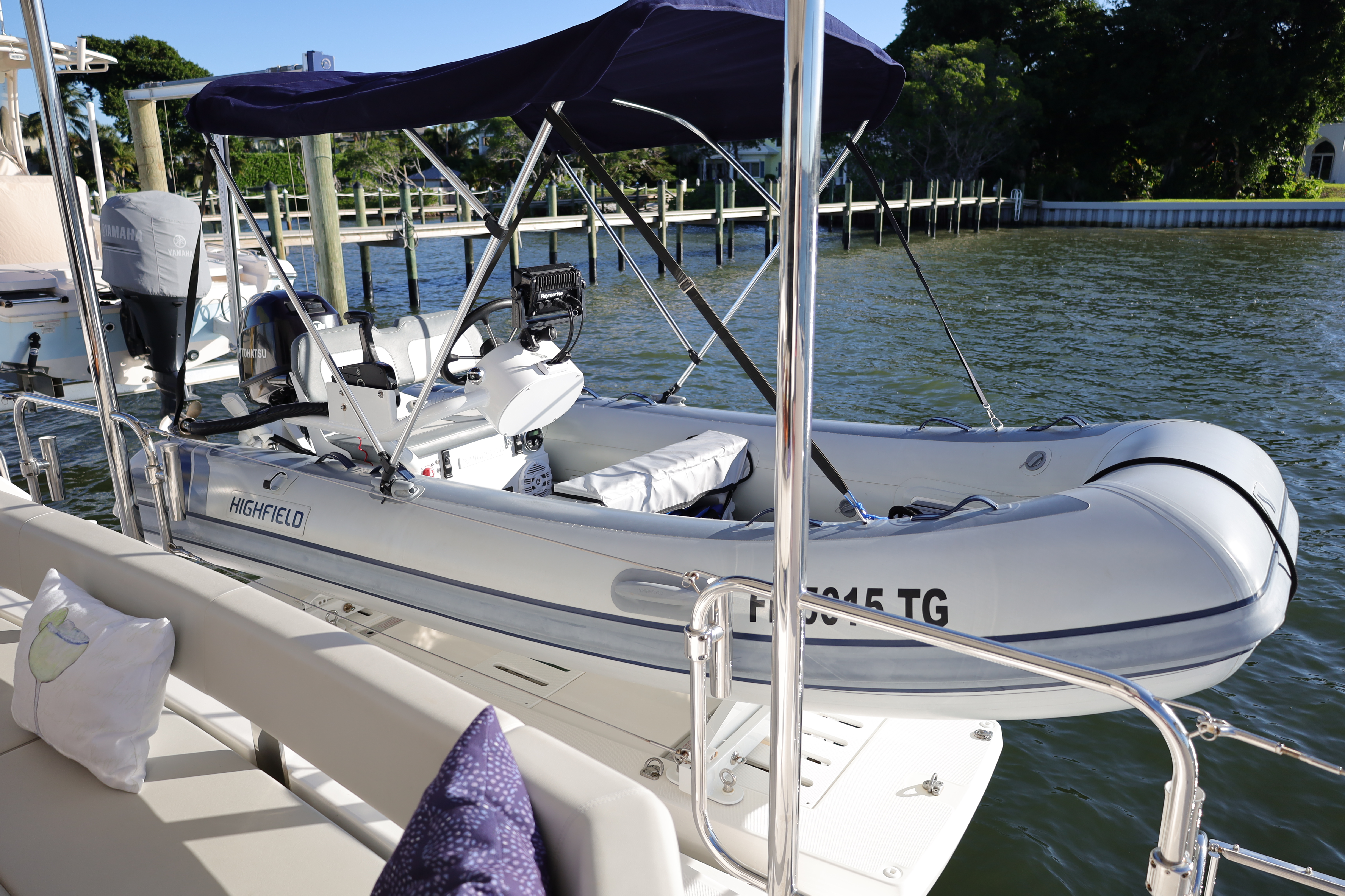 Premium Tender - Highfield 380 Dinghy